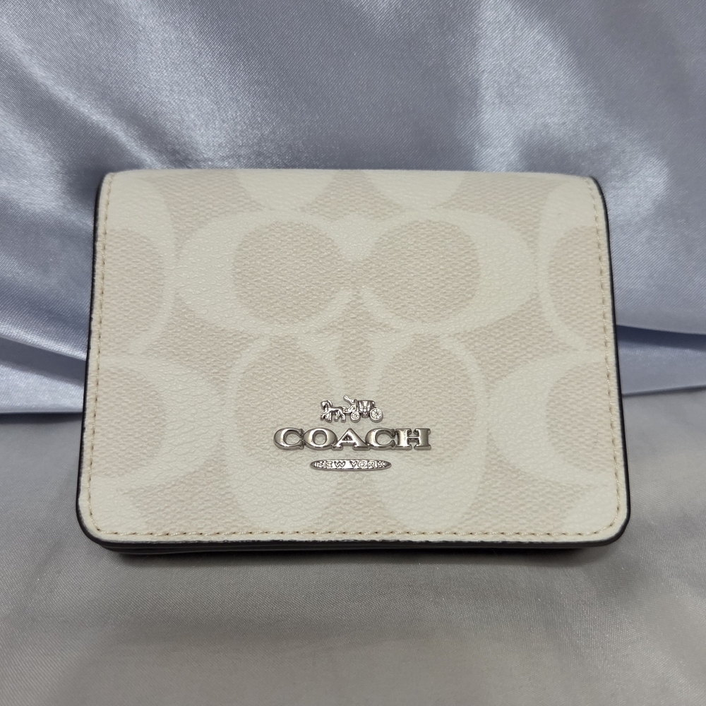 Coach Cream Wallet